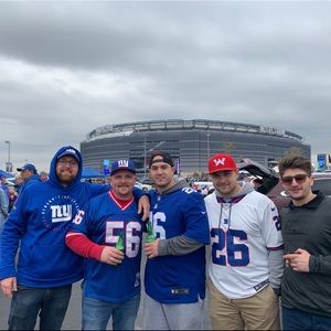 Meet your Posher, Anthony